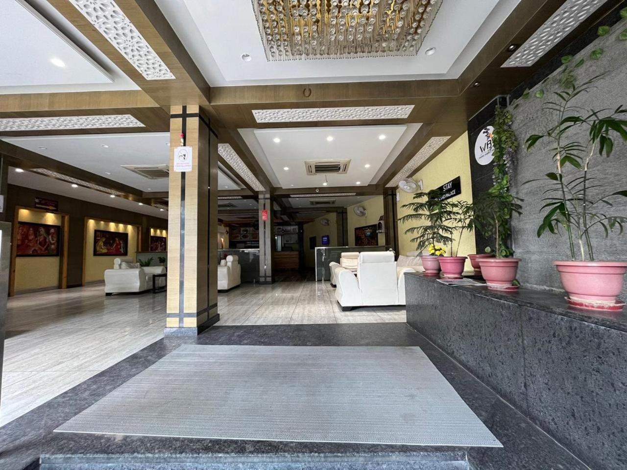 Wind Palace Hotel Jaipur Buitenkant foto